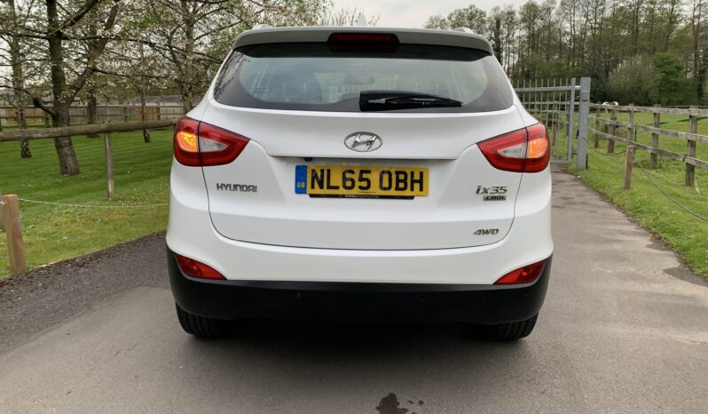 
								Hyundai ix35 2.0 CRDi SE 4WD Euro 5 5dr (Nav) full									