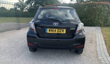 
									Toyota Yaris 1.33 Dual VVT-i Icon Plus Euro 5 5dr full								