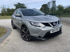 Nissan Qashqai 1.6 dCi Tekna SUV 5dr Diesel Manual 4WD Euro 5 (s/s) (130 ps)