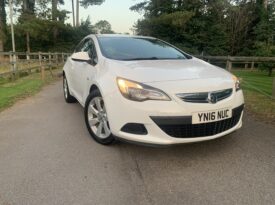 SOLD – Vauxhall Astra GTC 1.4i Turbo Sport Euro 6 (s/s) 3dr