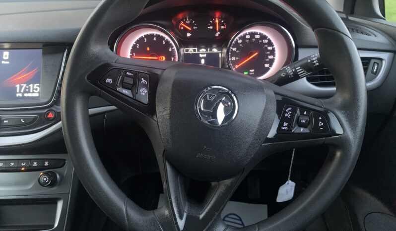 
								Vauxhall Astra 1.0i Turbo ecoTEC Design Euro 6 (s/s) 5dr full									