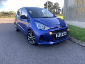 Hyundai i10 1.0 Play Euro 6 5dr DL69NHX  2019 (69)  31,900 miles Petrol Manual Blue 2 owners Car ULEZ