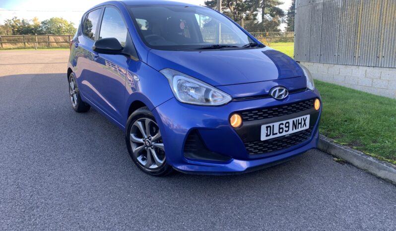 Hyundai i10 1.0 Play Euro 6 5dr DL69NHX  2019 (69)  31,900 miles Petrol Manual Blue 2 owners Car ULEZ