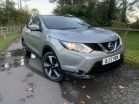 Nissan Qashqai 1.5 dCi N-Connecta 2WD Euro 6 (s/s) 5dr BJ17VDX  2017 (17)  65,400 miles Diesel Manual Silver 2 owners Car ULEZ