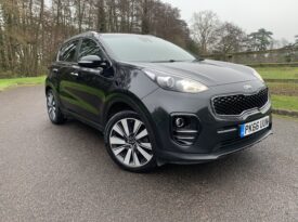 Kia Sportage 1.7 CRDi 3 Euro 6 (s/s) 5dr PK66UUN  2016 (66)  78,800 miles Diesel Manual Black 2 owners Car ULEZ