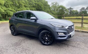 Hyundai TUCSON 1.6 GDi SE Nav Euro 6 (s/s) 5dr EA19PYU  2019 (19)  77,355 miles Petrol Manual Grey 2 owners Car ULEZ