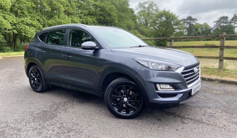 Hyundai TUCSON 1.6 GDi SE Nav Euro 6 (s/s) 5dr EA19PYU  2019 (19)  77,355 miles Petrol Manual Grey 2 owners Car ULEZ