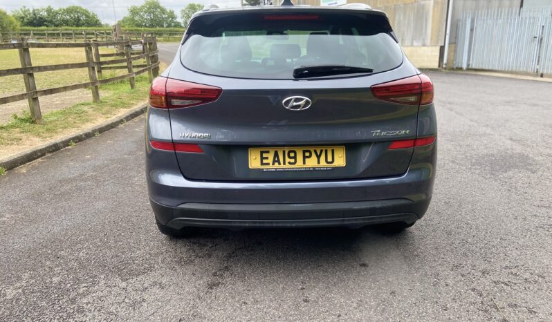 Hyundai TUCSON 1.6 GDi SE Nav Euro 6 (s/s) 5dr EA19PYU  2019 (19)  77,355 miles Petrol Manual Grey 2 owners Car ULEZ